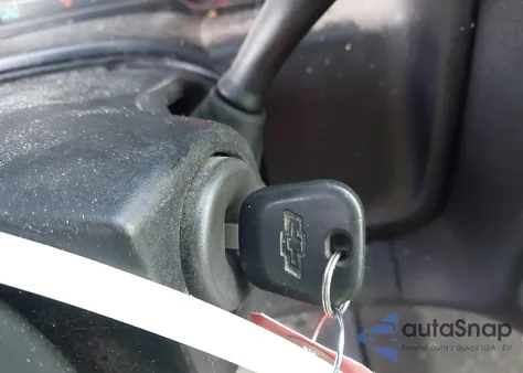 2015 Chevrolet Silverado 1500 2Lt z USA, uszkodzony, nr VIN 1GCVKREC4FZ265225